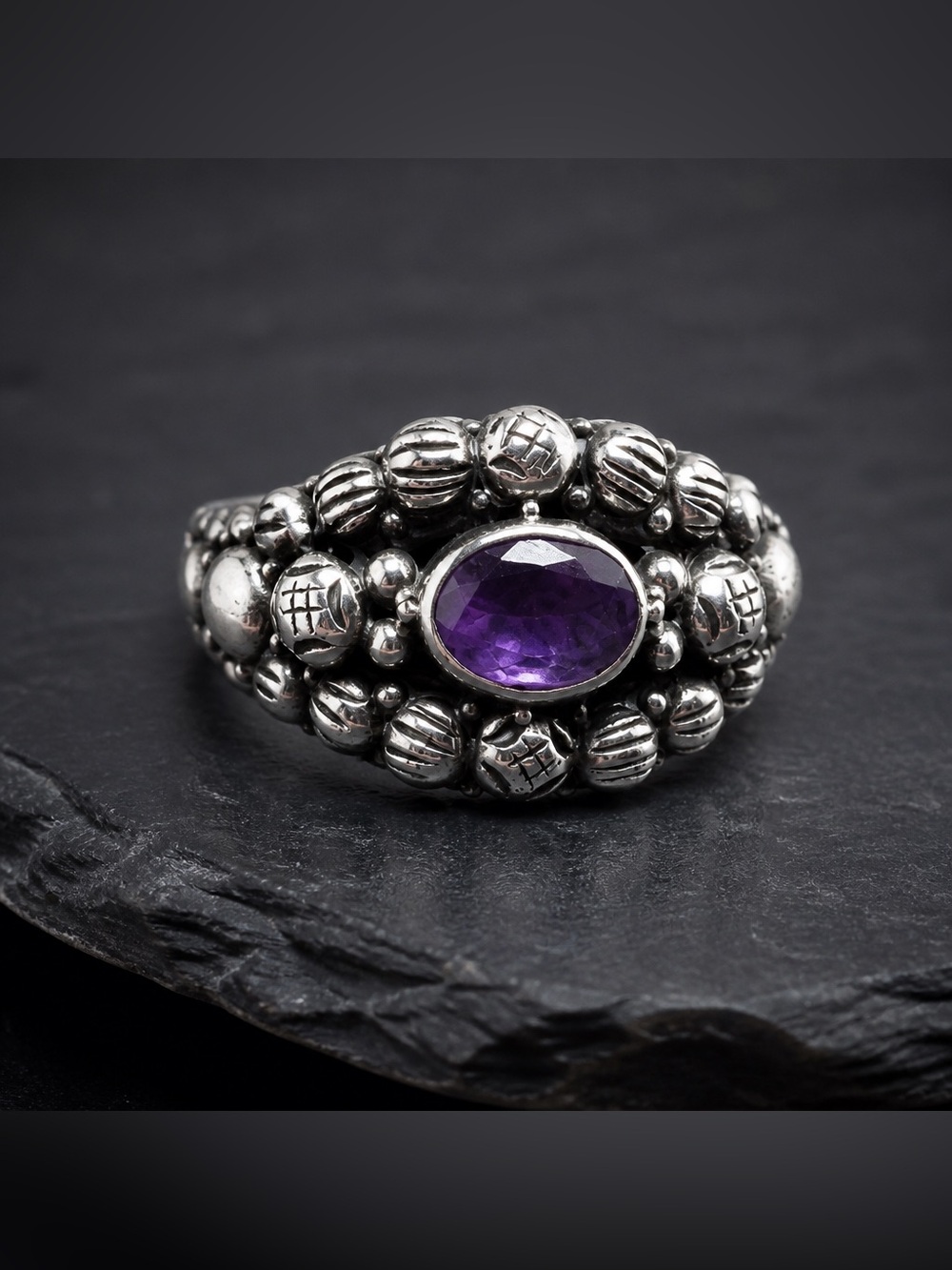 Size 7.5 Sterling Silver Amethyst Oval Bead Ring